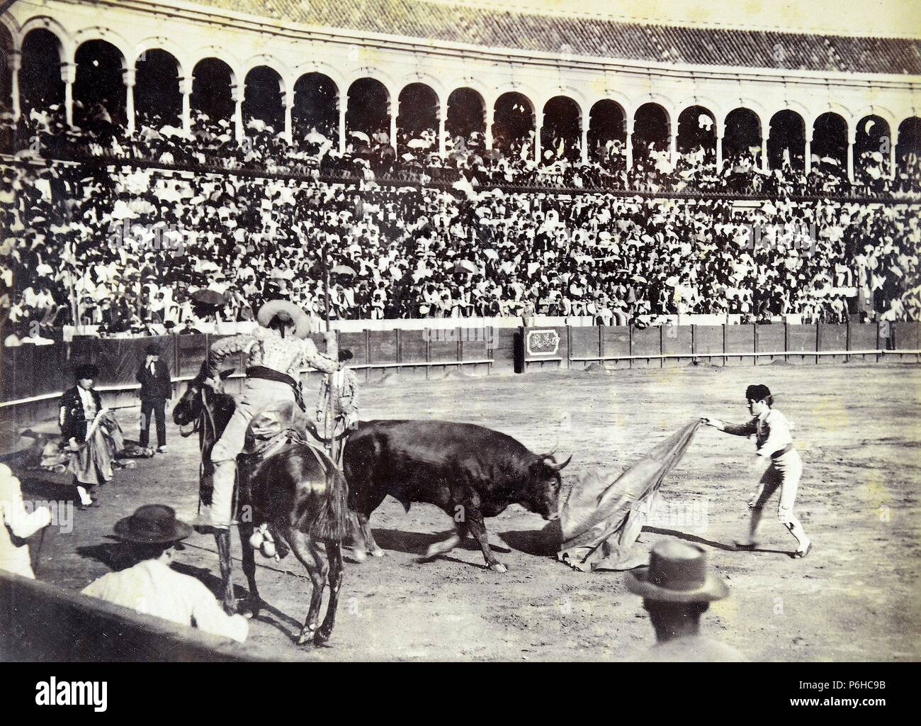 Sevilla, Corrida de toros, Suerte de varas. Stock Photo