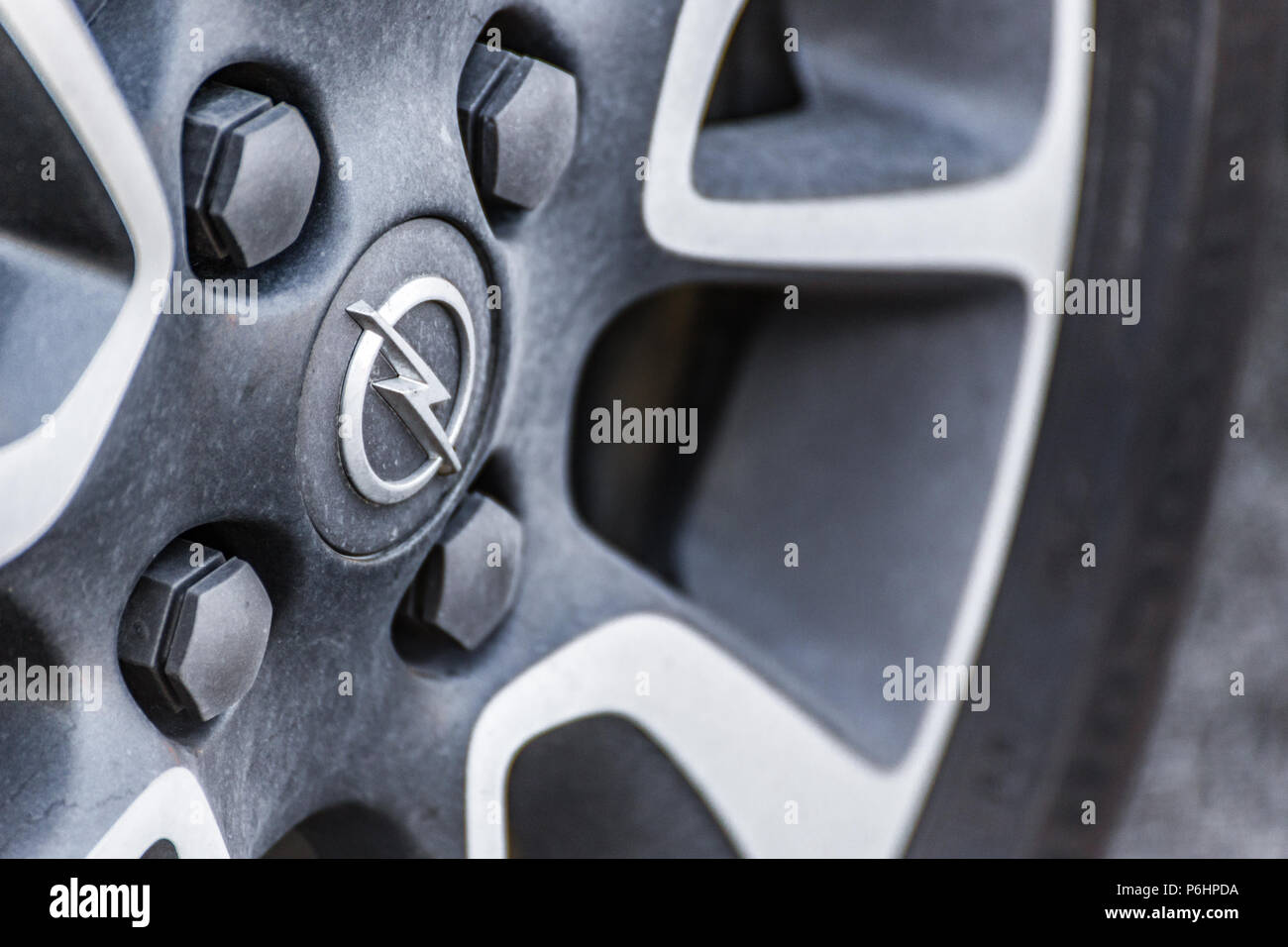 Opel+emblem hi-res stock photography and images - Page 3 - Alamy