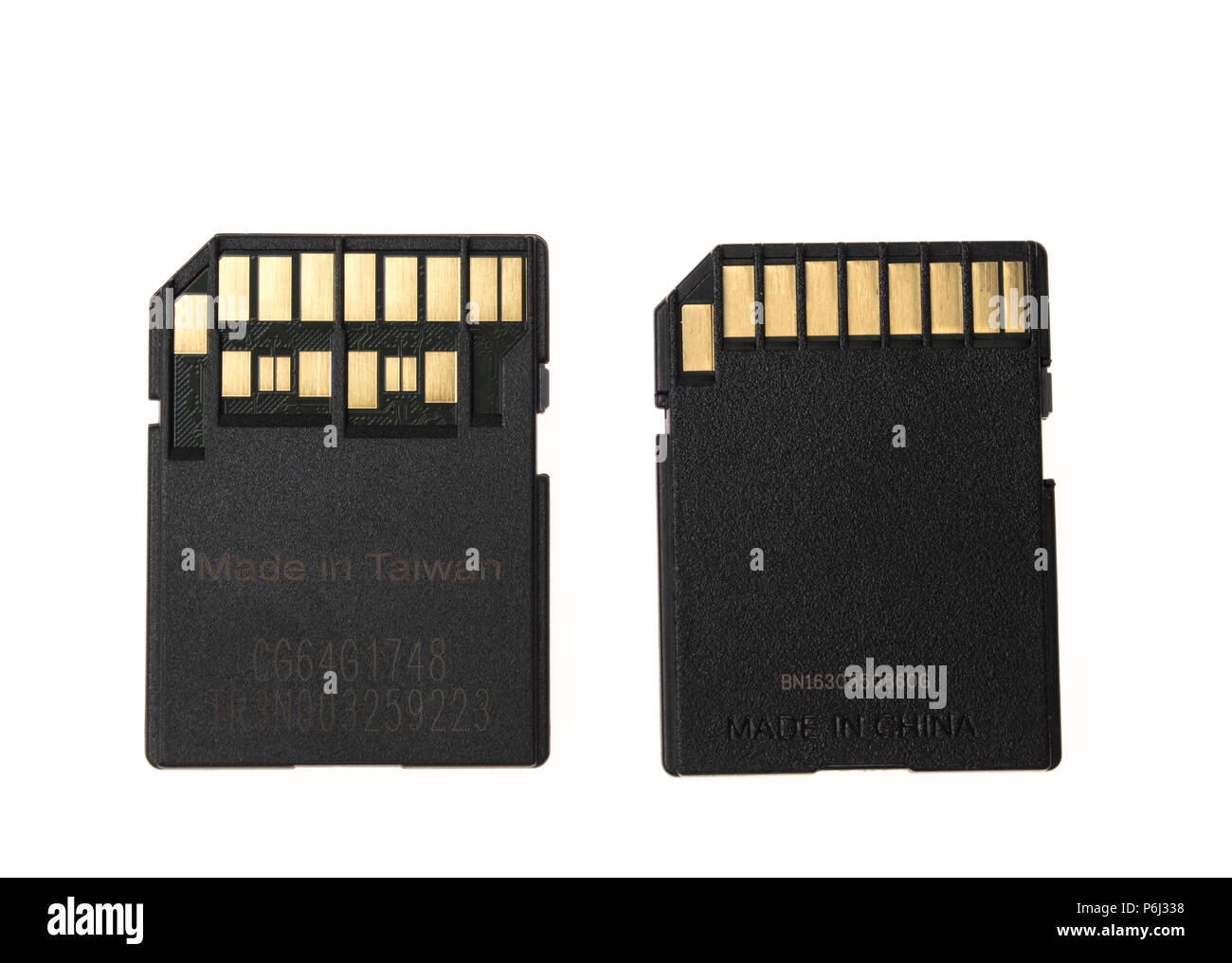 mash Steward Cable car SanDisk Flash memory Card - SDXC UHS-II that has additional row of pins / connectors on the back of the card (left) and UHS-I (right Stock Photo - Alamy mash Steward Cable car SanDisk Flash memory Card - SDXC UHS-II that has additional row of pins / connectors on the back of the card (left) and UHS-I (right Stock Photo - Alamy