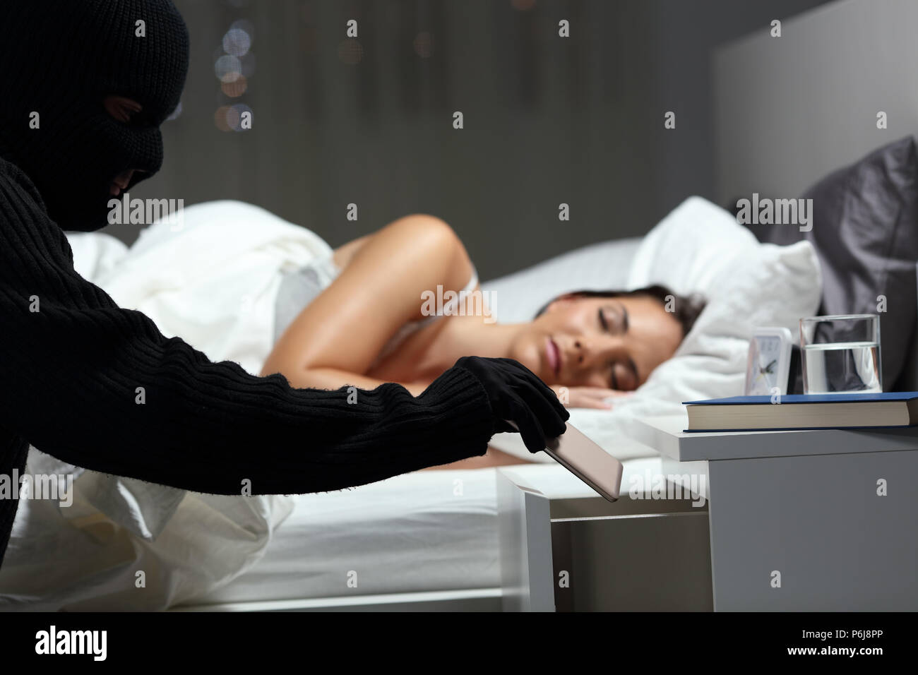 robber and house wife Porn Pics Hd