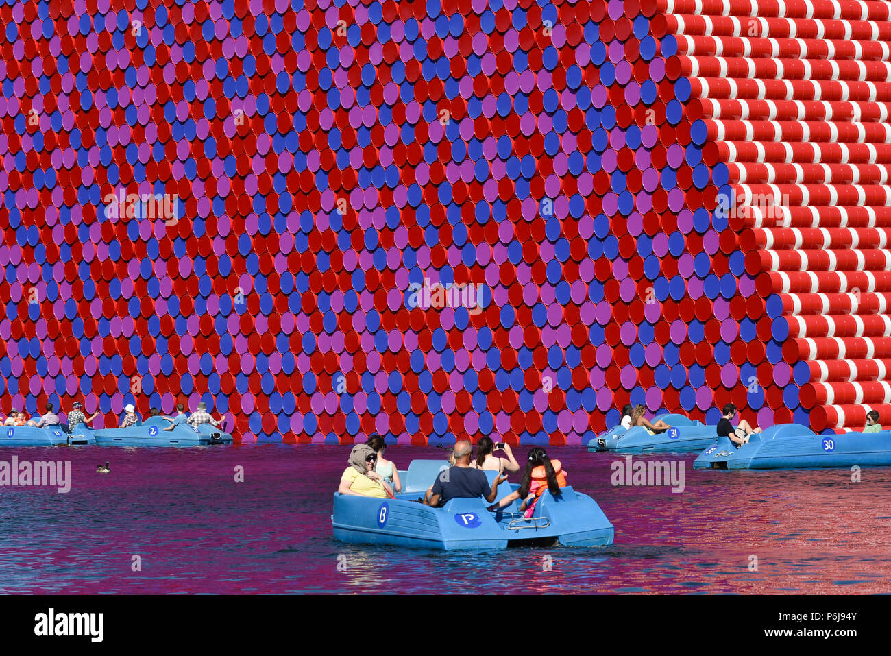 Hyde Park, London, UK. 30th June 2018. Paddle boating on the Serpentine