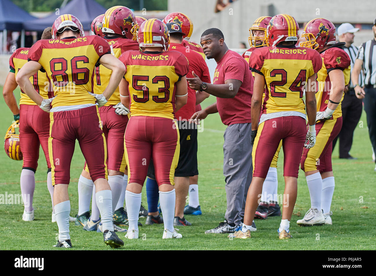 Chur, Switzerland. 30th June 2018. Winterthur Warriors during a Timeout at  the American Football Swiss Bowl Play-of Game Calanda Broncos vs.  Winterthur Warriors. Credit: Rolf Simeon/Alamy Live News Stock Photo - Alamy