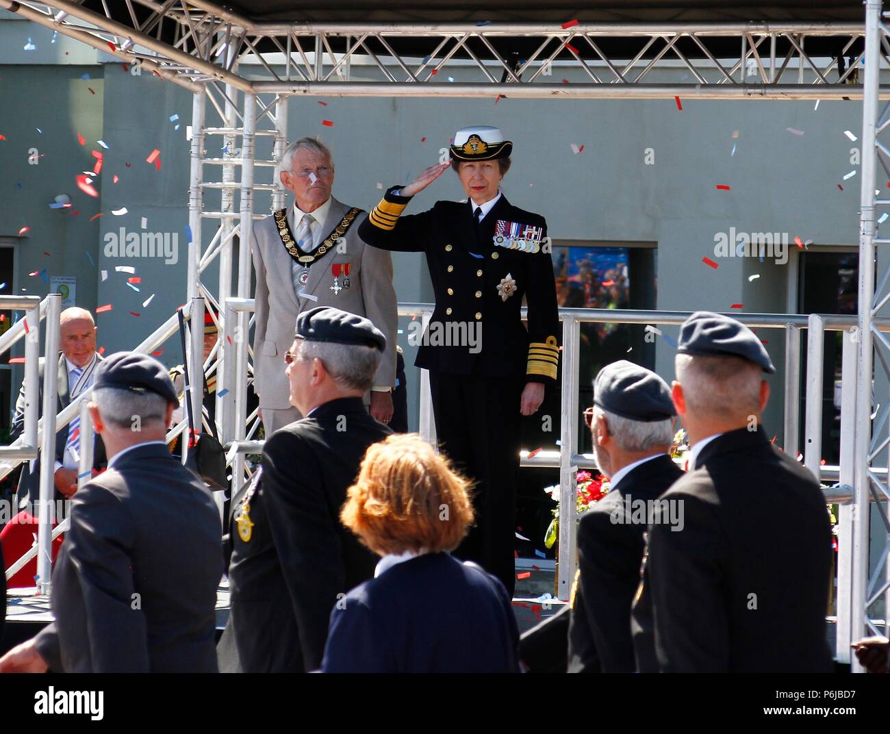 Hms leopard hi-res stock photography and images - Alamy