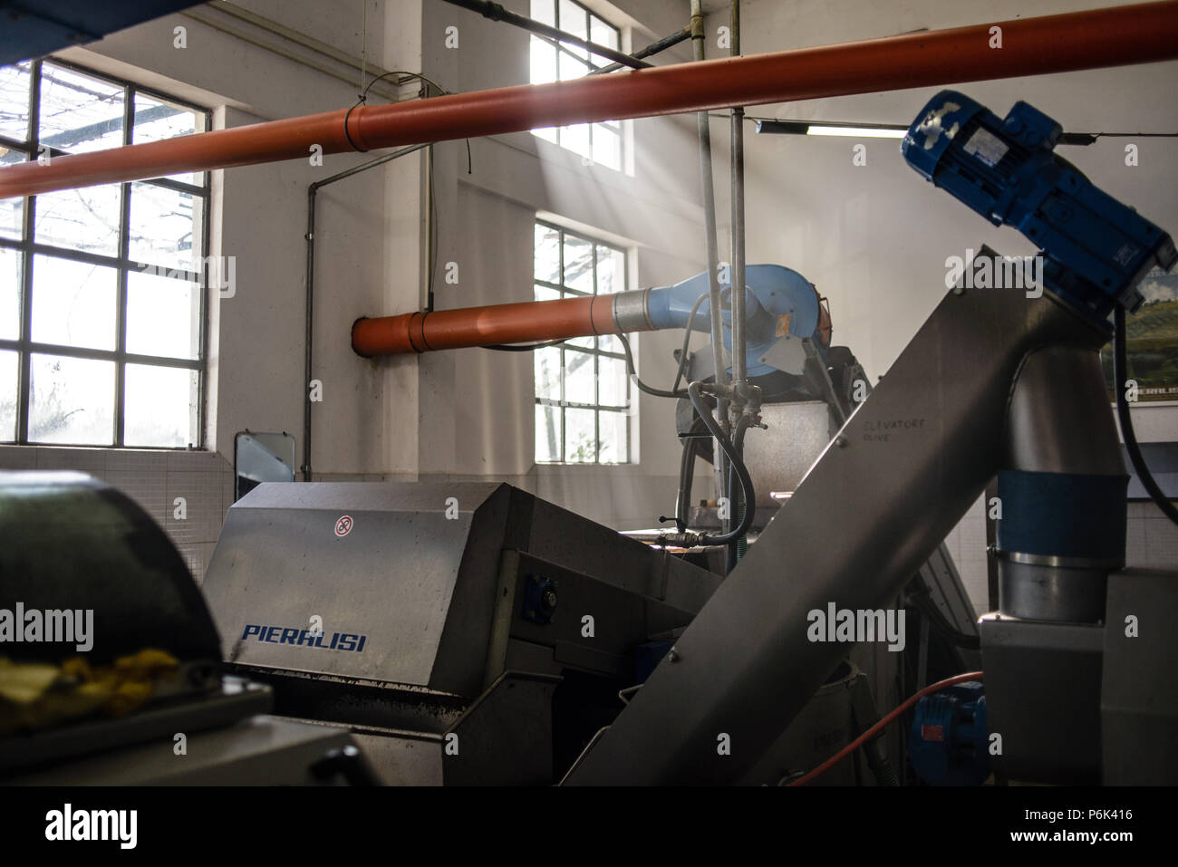 Olive Oil Factory High Resolution Stock Photography and Images Alamy