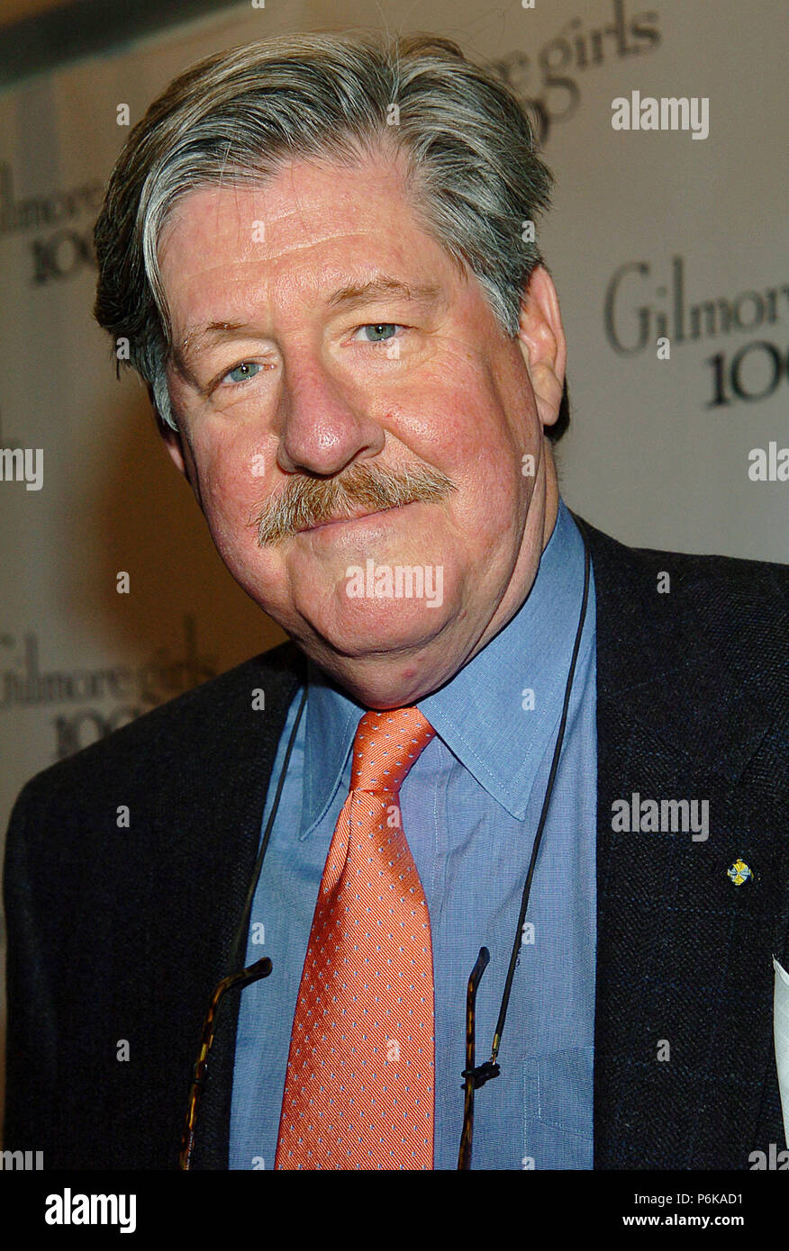 Edward Hermann arriving at the Gilmore 100th episode Party at the Space In Santa Monica / Los Angeles. December 4, 2004.HermannEdward 016 Red Carpet Event, Vertical, USA, Film Industry, Celebrities,  Photography, Bestof, Arts Culture and Entertainment, Topix Celebrities fashion /  Vertical, Best of, Event in Hollywood Life - California,  Red Carpet and backstage, USA, Film Industry, Celebrities,  movie celebrities, TV celebrities, Music celebrities, Photography, Bestof, Arts Culture and Entertainment,  Topix, headshot, vertical, one person,, from the year , 2004, inquiry tsuni@Gamma-USA.com Stock Photo