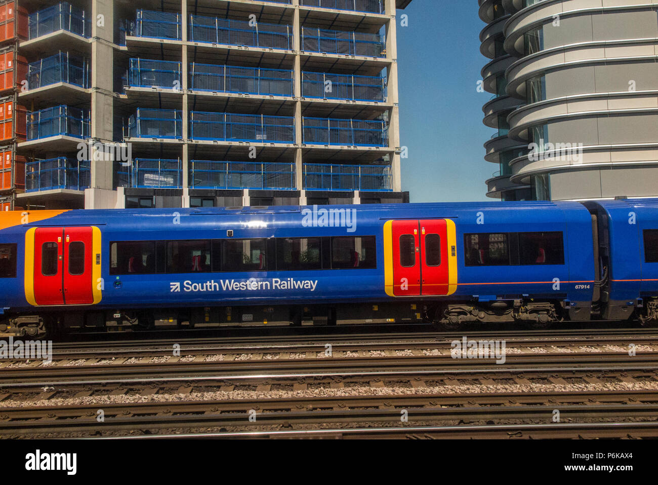 A South Western Railway train leaves London Waterloo station on its way to the suburbs of London Stock Photo