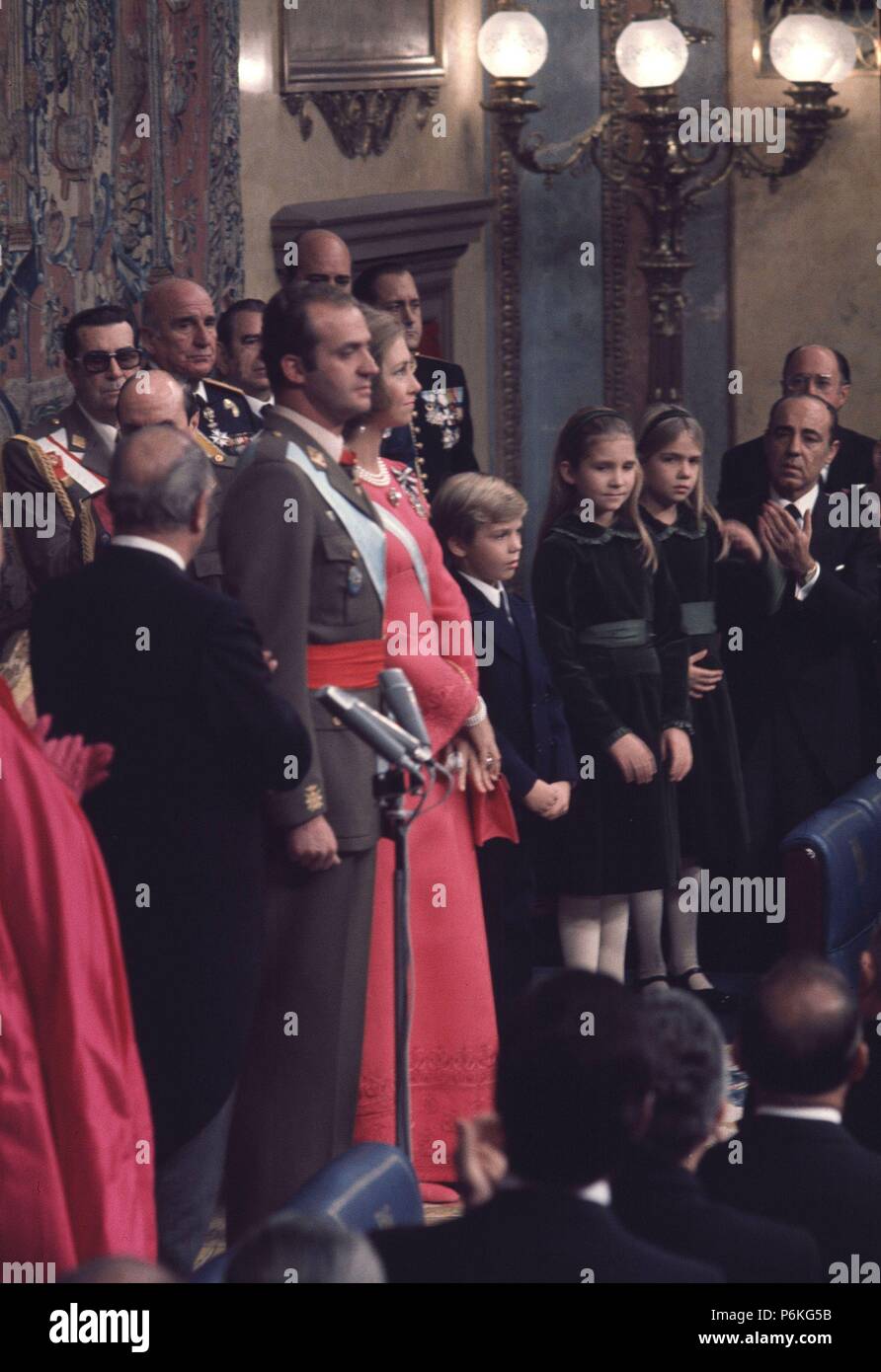 JUAN CARLOS I DURANTE SU PROCLAMACION COMO REY DE ESPAÑA POR LAS CORTES ESPAÑOLAS. 22/11/1975. MADRID. Stock Photo