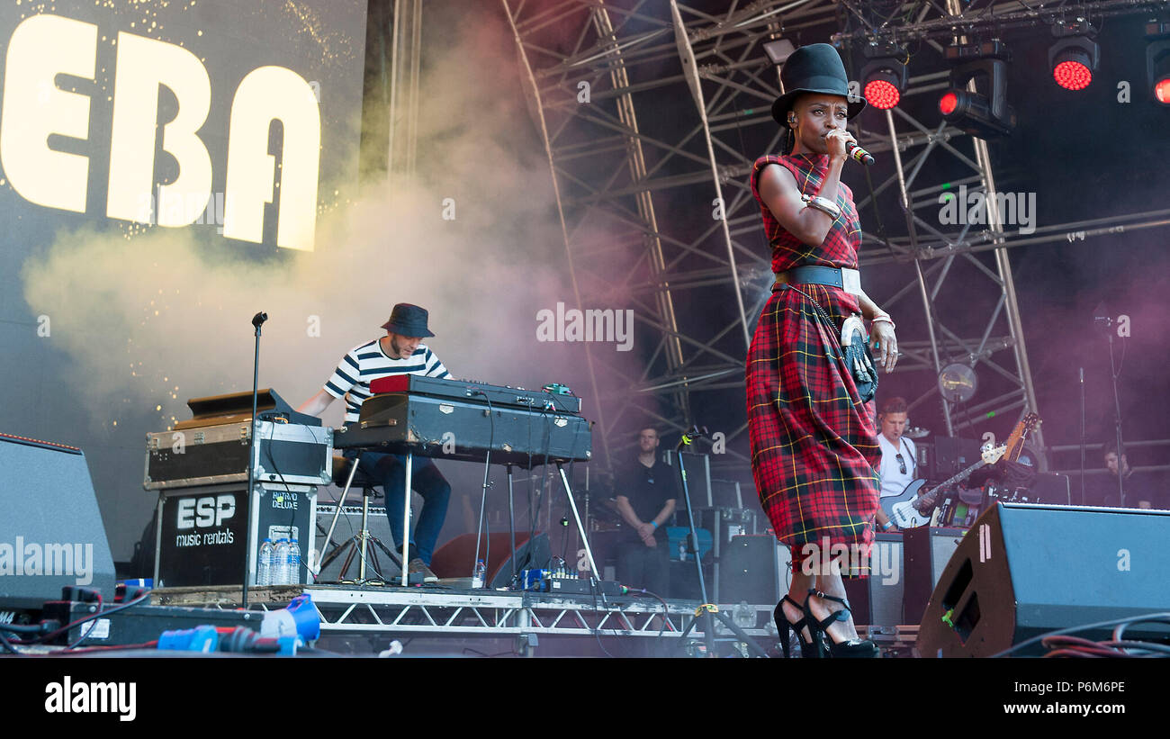 Glasgow, Scotland, UK. 1st July, 2018. Laura Mvula in concert at The Fiesta x Fold Festival, Credit: Stuart Westwood/Alamy Live News Stock Photo
