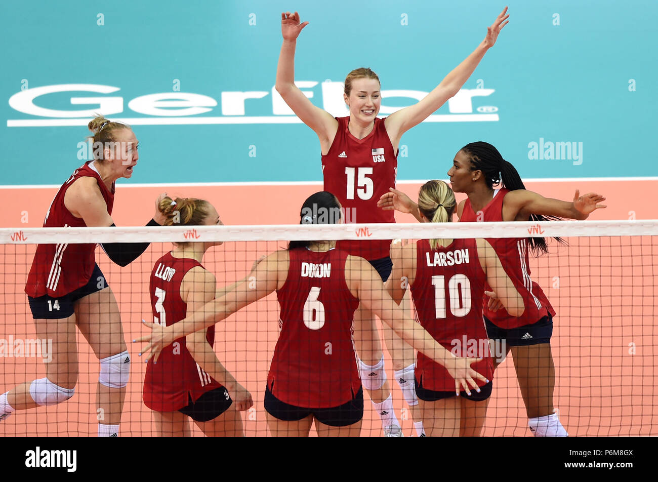 usa women's volleyball score