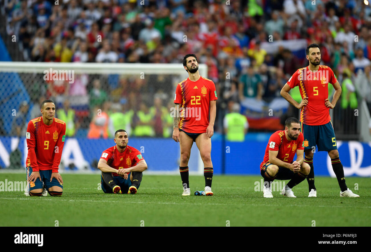 Luzhniki Stadium, Moscow, Russia. 1st July, 2018. FIFA World Cup Football,  Round of 16, Spain versus Russia; The teams take to the field Credit:  Action Plus Sports/Alamy Live News Stock Photo - Alamy