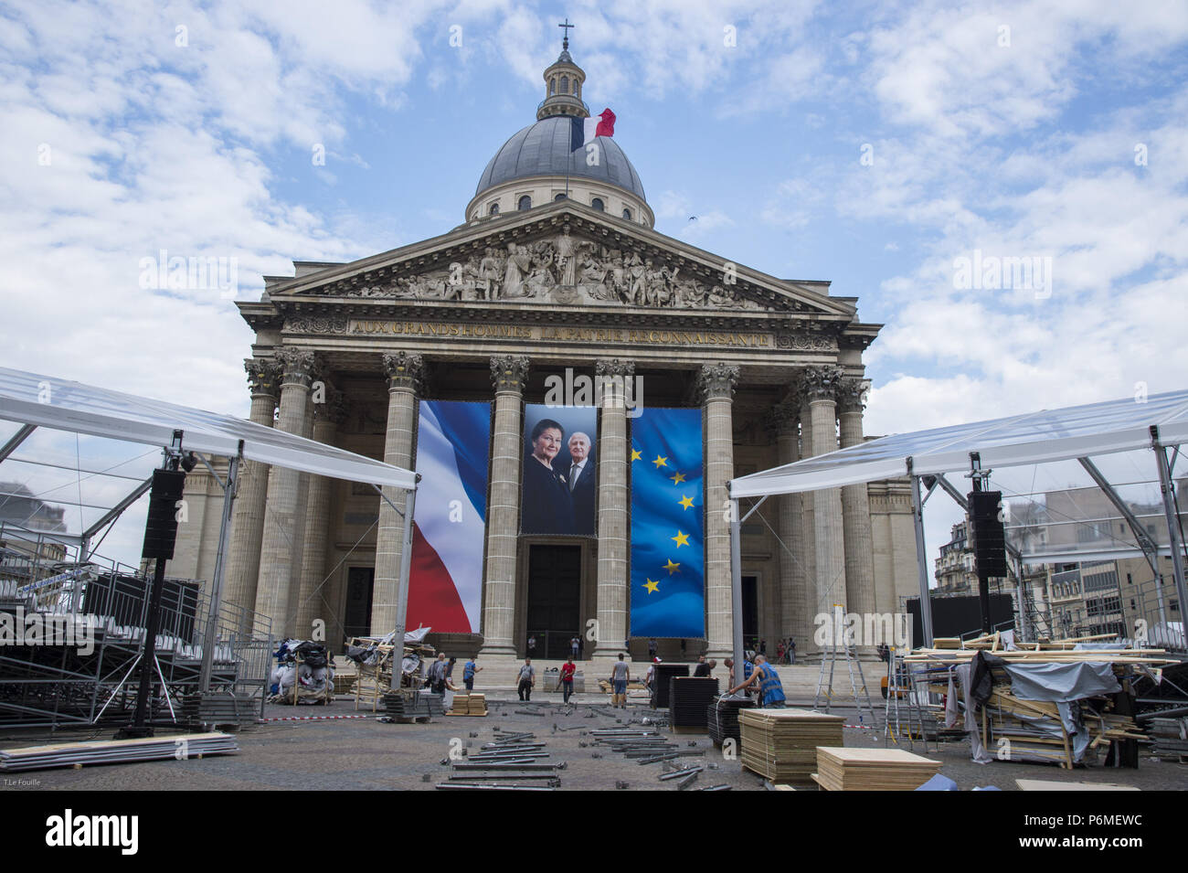 Paris, Ile de France, France. 1st July, 2018. A portrait of the deceased hangs between two flags.The burial ceremony of former French politician and Holocaust survivor Simone Veil and her husband Antoine Veil at the Pantheon in Paris. Former Health Minister, Simone Veil, who passed away on June 30, 2017 became president of the European Parliament and one of France's most revered politicians by advocating the 1975 law legalizing abortion in France. Credit: Thierry Le Fouille/SOPA Images/ZUMA Wire/Alamy Live News Stock Photo