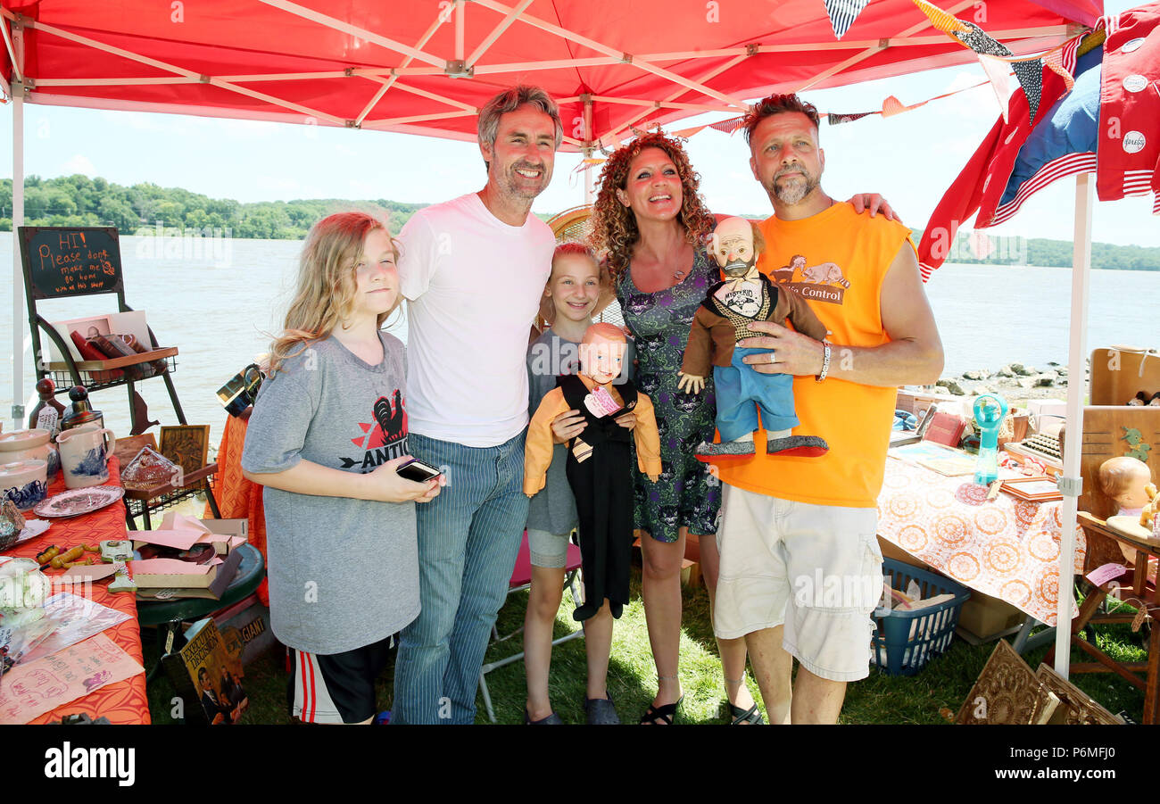 Le Claire, Iowa, USA. 30th June, 2018. Mike Wolfe from the History Channel's American Pickers at the ''Kid Pickers'' event in Le Claire, Iowa Saturday June 30th, 2018. Credit: Kevin E. Schmidt/ZUMA Wire/Alamy Live News Stock Photo