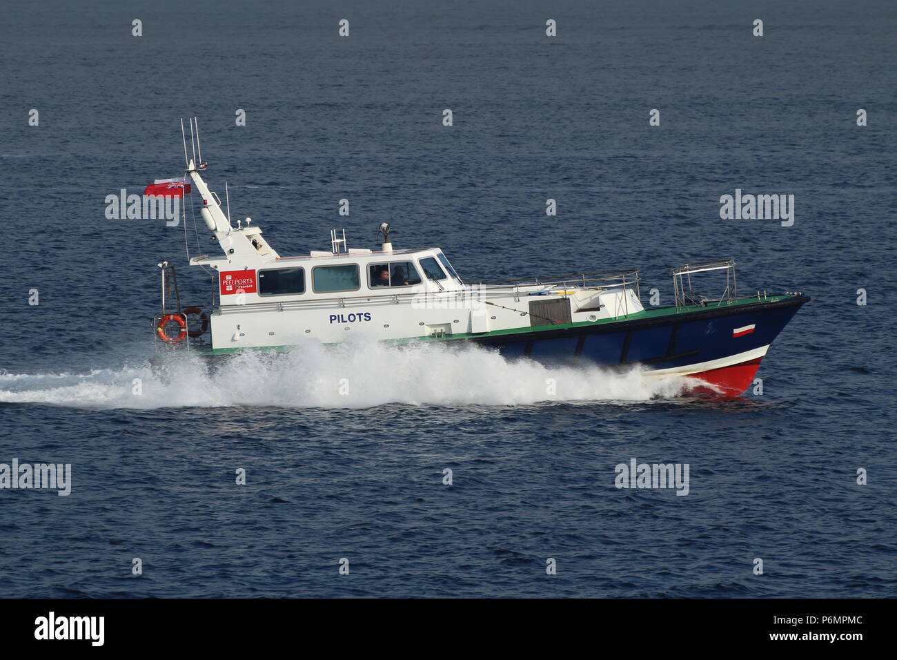 Gantock, a pilot boat operated by Clydeport (Peel Ports) on the Firth of Clyde, passing Cloch Point, Gourock, Stock Photo