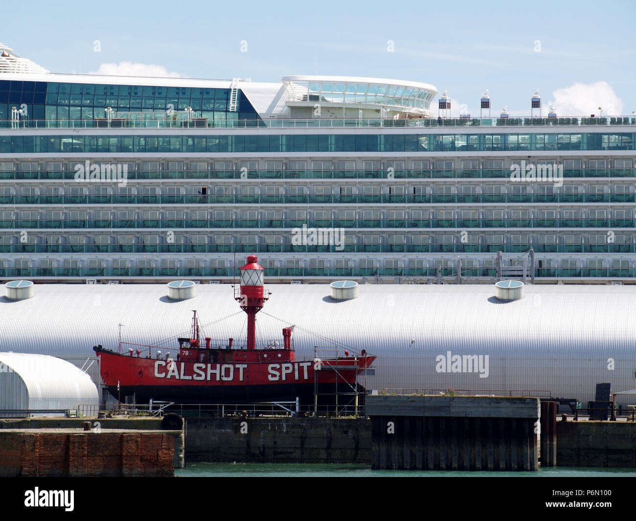 Dry Dock Southampton High Resolution Stock Photography and Images Alamy