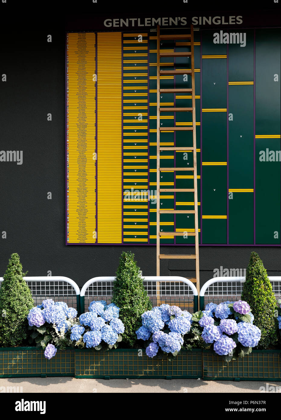 A general view of the order of play ahead of the 2018 Wimbledon Championships at The All England Lawn Tennis and Croquet Club, Wimbledon.at the All England Lawn Tennis and Croquet Club, Wimbledon. Stock Photo