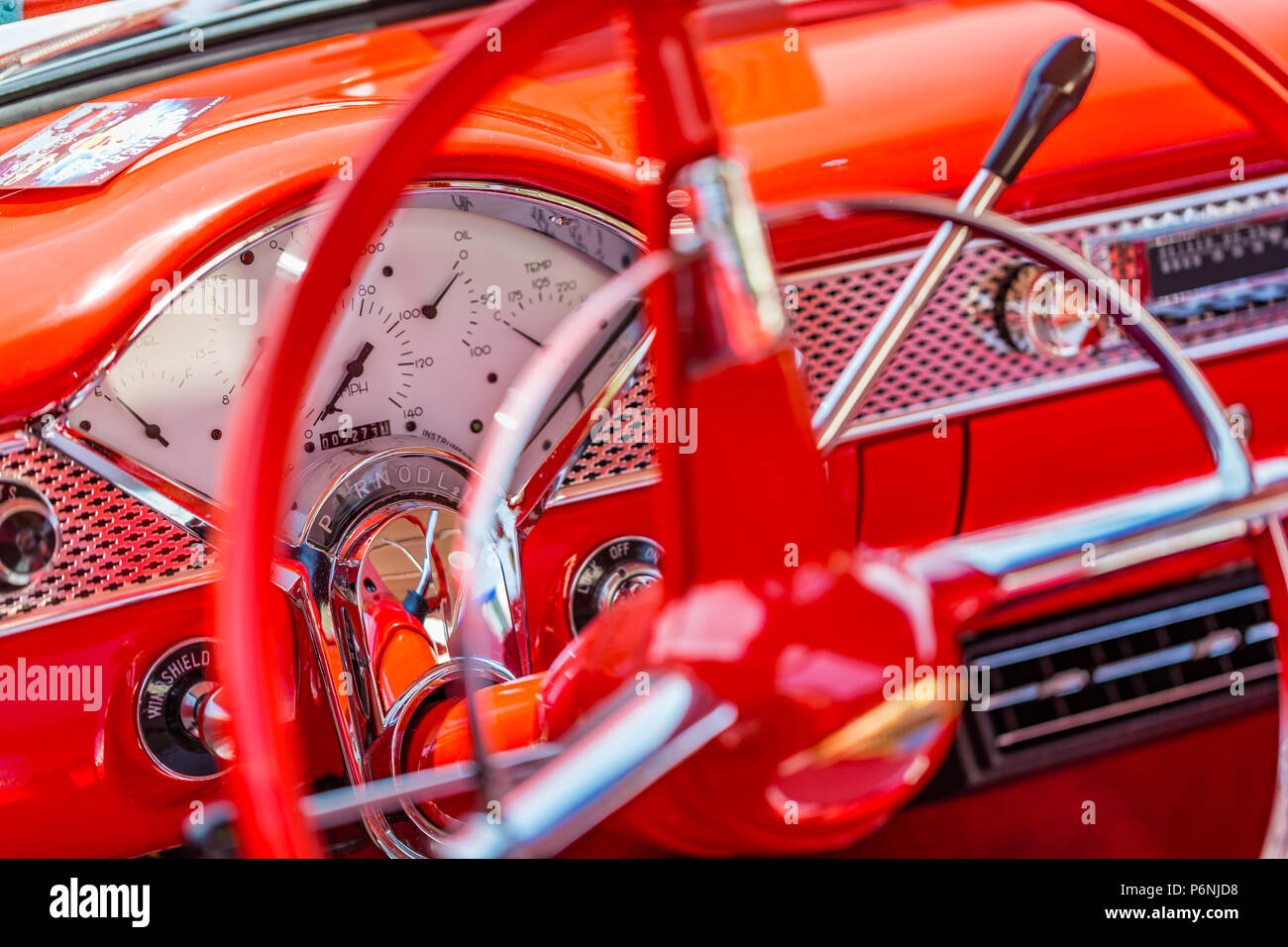 Instrument cluster hires stock photography and images Alamy