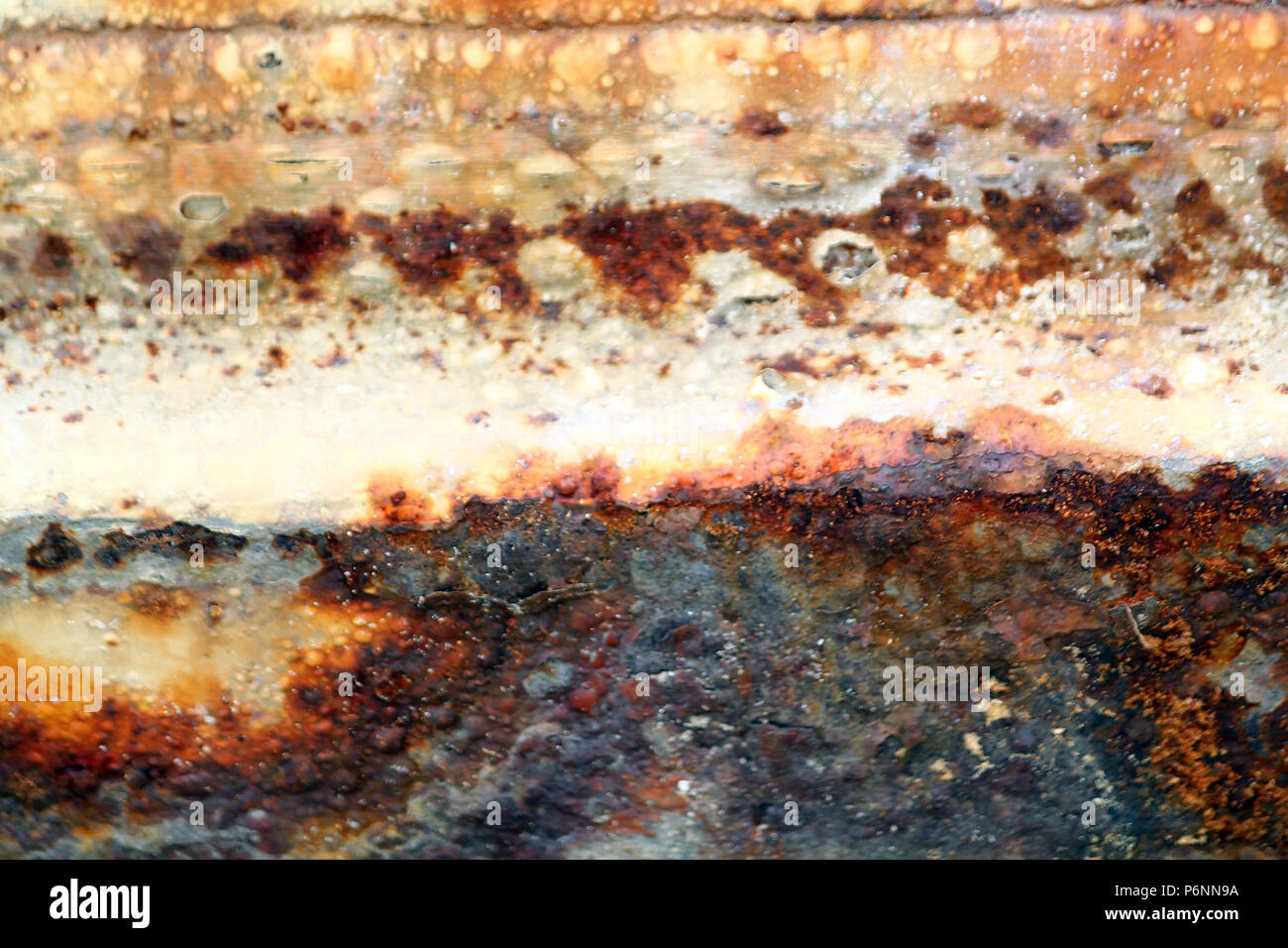 Chopped Metal Pattern Cut the gauge of sheet metal hi-res stock photography and images - Alamy