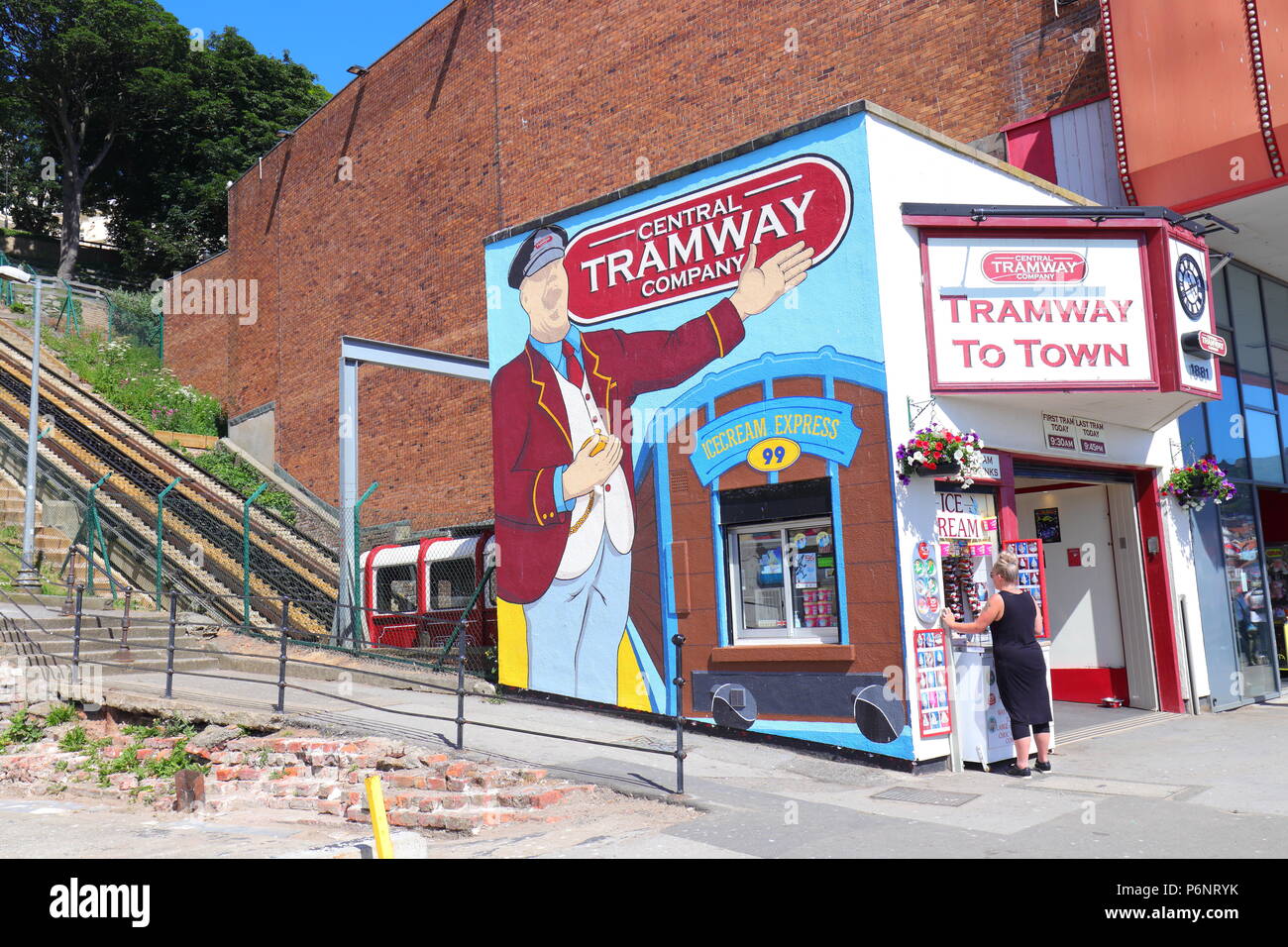 scarborough-cliff-tramway-stock-photo-alamy