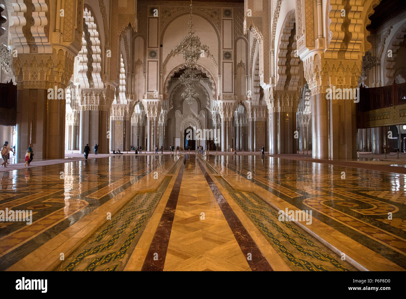 Salle de priÃ¨re de la MosquÃ©e Hassan II. Casablanca, Maroc. Stock Photo