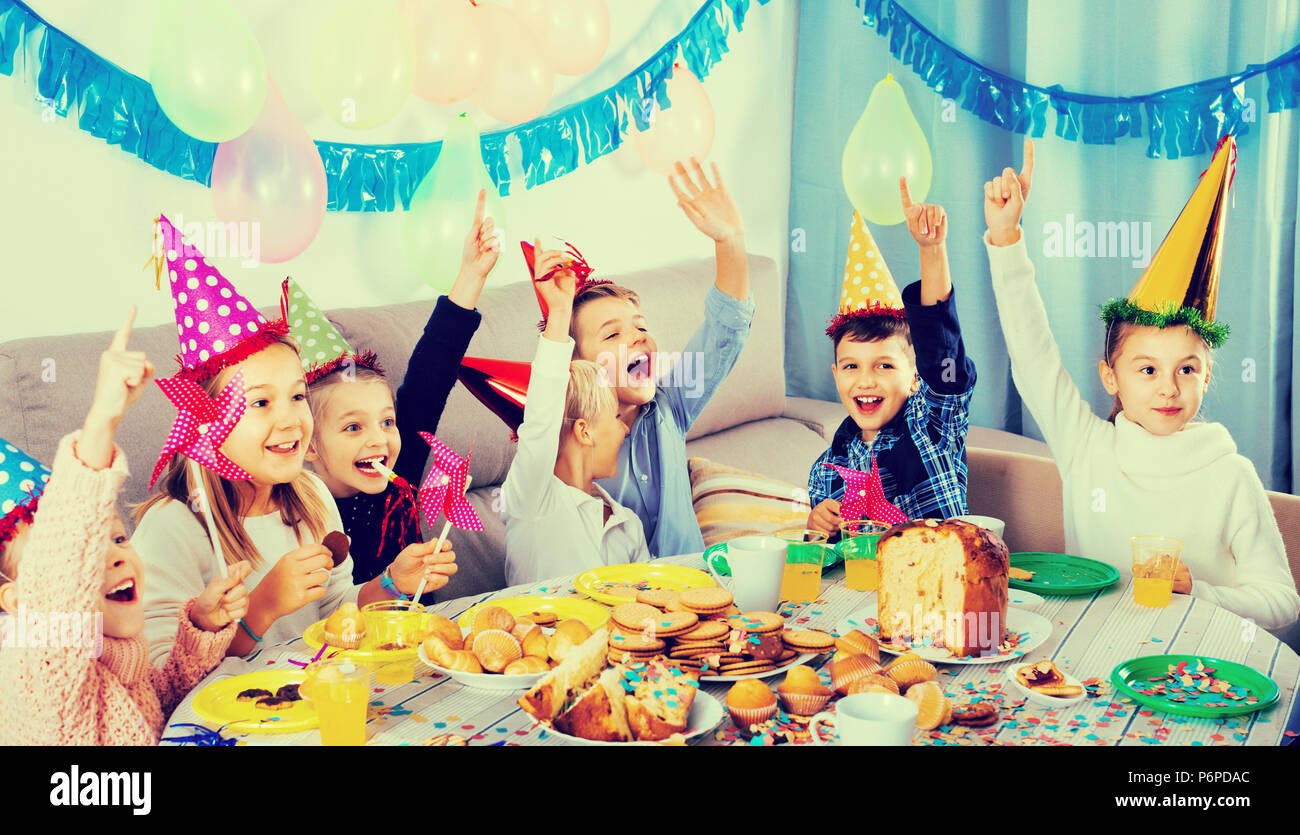 Kinder party