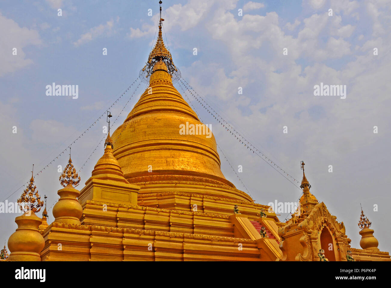 Sandamuni Pagoda, Mandalay, Myanmar Stock Photo
