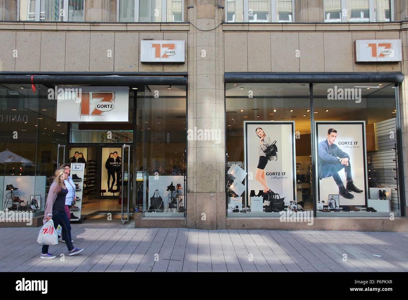 shoe stores in hamburg germany