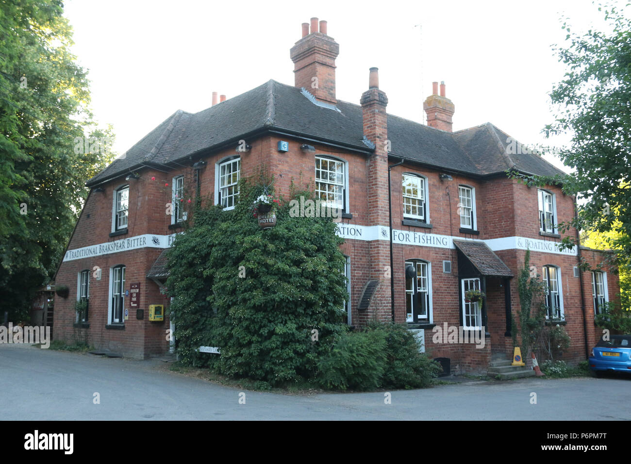 The Flower Pot, Ferry Lane, Aston, HenleyonThames, Oxfordshire, RG9