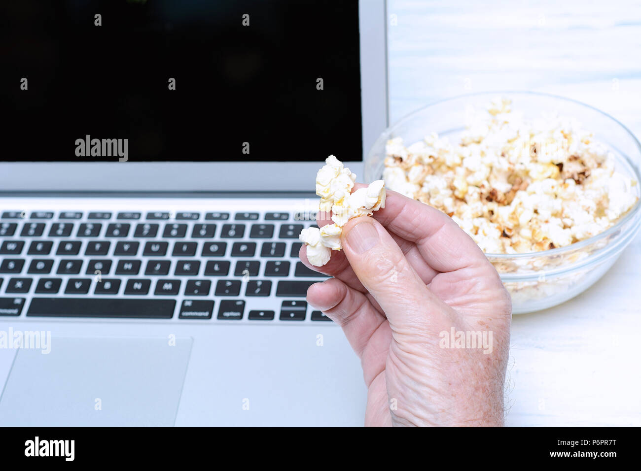 Computer Screen With Popcorn Laptop screen cinema concept hi-res stock photography and images - Alamy