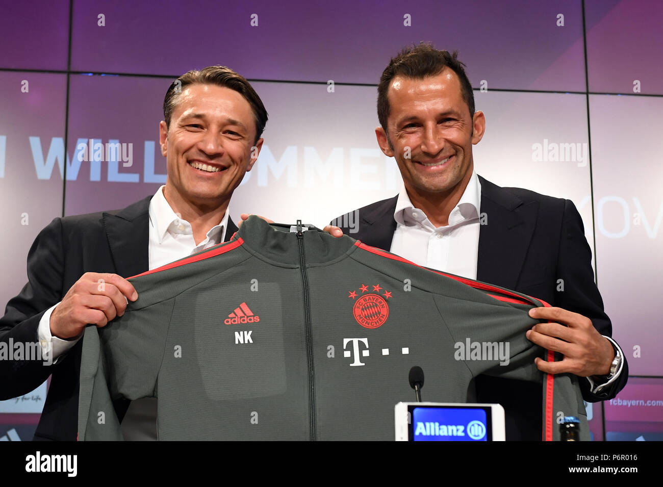 Munich, Germany. 02nd July, 2018. Soccer, Bundesliga, FC Bayern Munich  press conference with the presentation of the new coach in the Allianz  Arena. The new head coach Niko Kovac (L) and Director