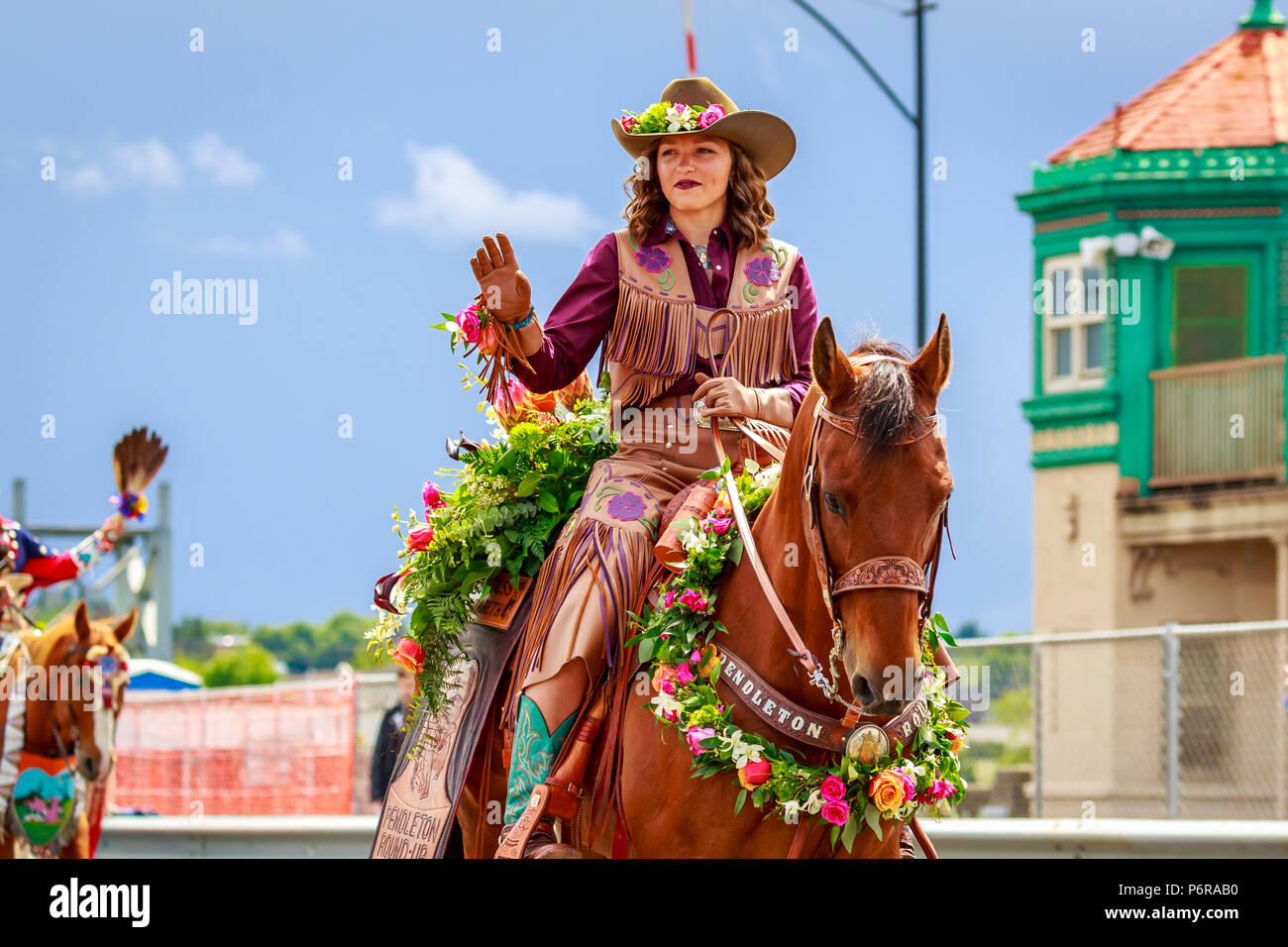 Portland, Oregon, USA - June 9, 2018: Pendleton Round-Up Court in the Grand  Floral Parade, during Portland Rose Festival 2018 Stock Photo - Alamy