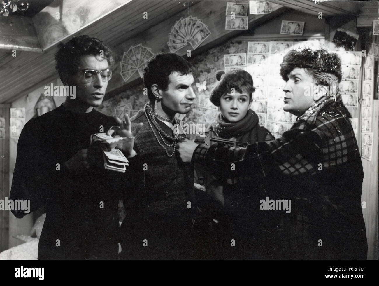 Chéri, fais-moi peur  Year: 1958 - France Darry Cowl, Sophie Daumier, Pierre Mondy, Jacques Dufilho  Director: Jacques Pinoteau Stock Photo