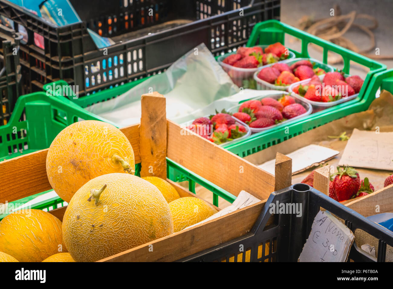 Quarteira fish market hires stock photography and images Alamy