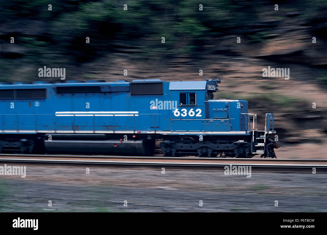 Black White Illustration Vintage Steam Locomotive Train Speeding Full Speed  Stock Vector by ©patrimonio 386820008