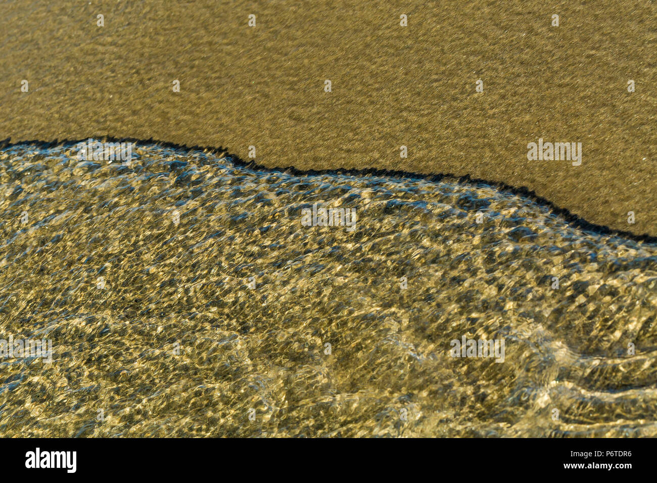 Receding lines on the beach hi-res stock photography and images - Alamy