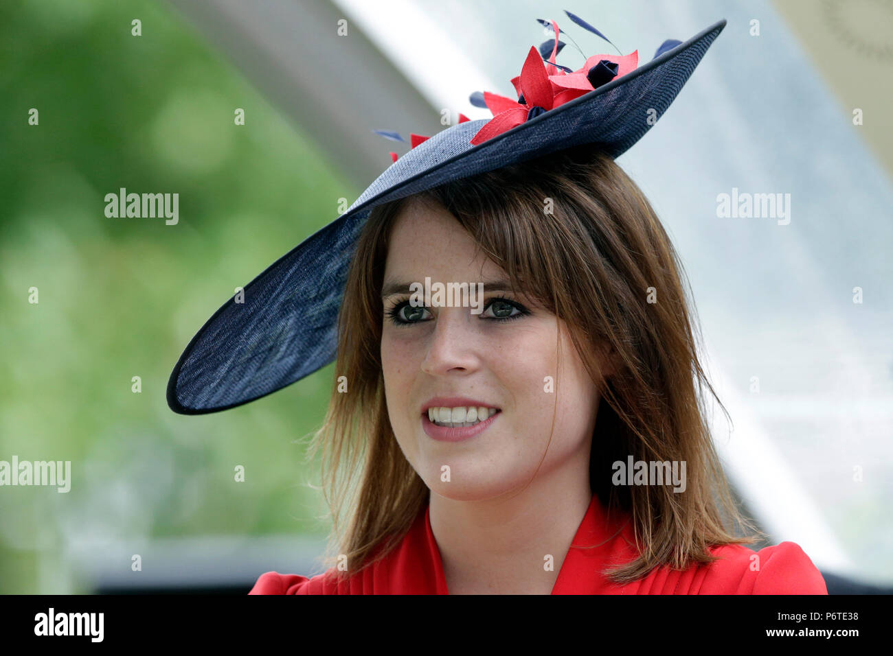 royal-ascot-portrait-of-hrh-princess-eugenie-stock-photo-alamy