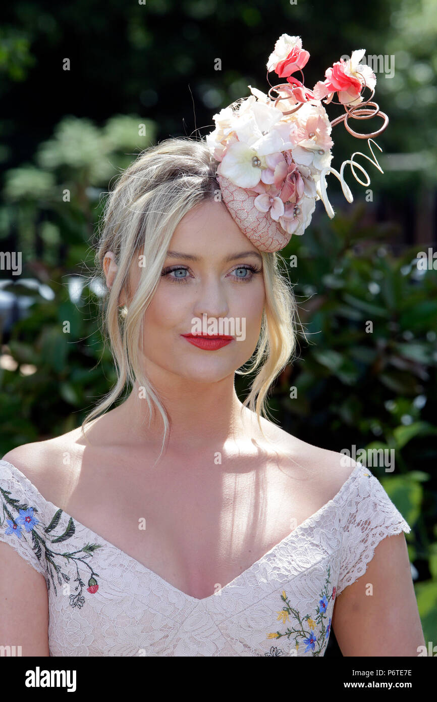 Royal Ascot Fashion On Ladies Day At The Racecourse Stock Photo Alamy royal-ascot-fashion-on-ladies-day-at-the-racecourse-stock-photo-alamy
