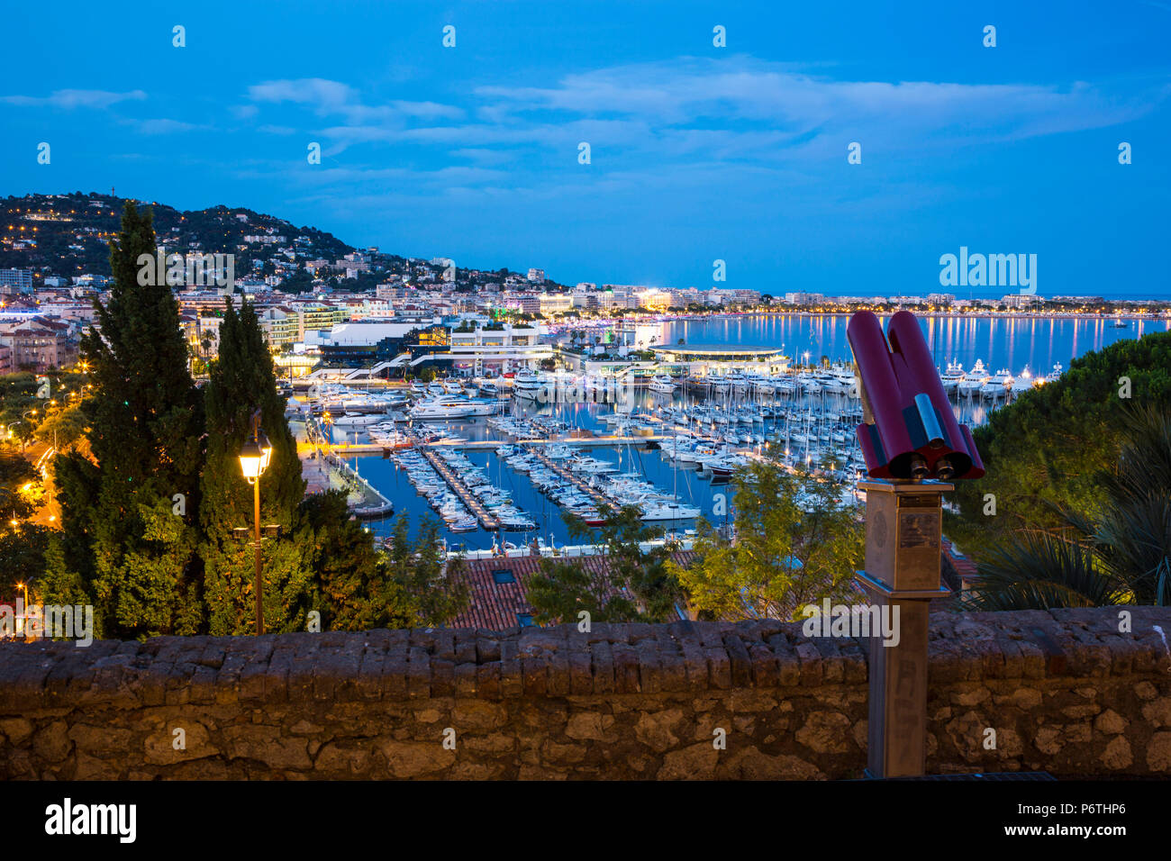 Le Vieux Port, Cannes, AlpesMaritimes, ProvenceAlpesCote D'Azur