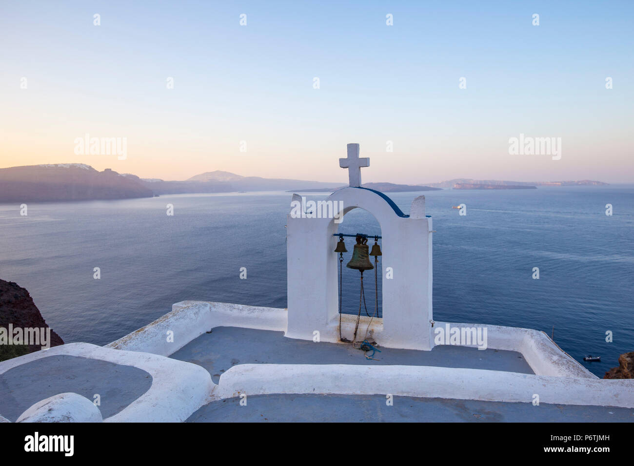Oia, Santorini (Thira), Cyclades Islands, Greece Stock Photo