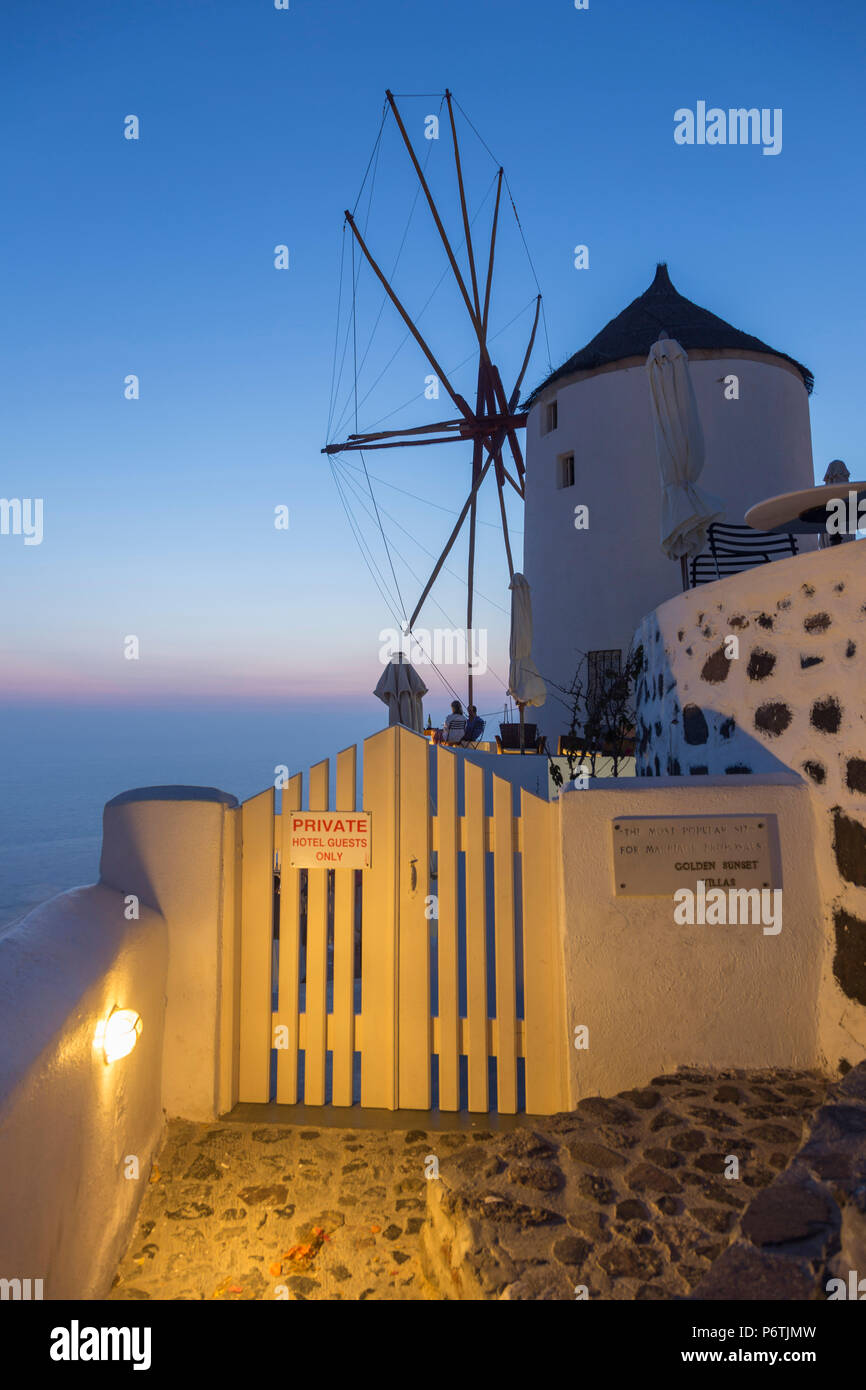 Oia, Santorini (Thira), Cyclades Islands, Greece Stock Photo