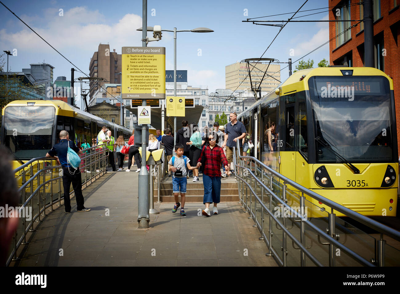 Manchester piccadilly gardens bus station hires stock photography and