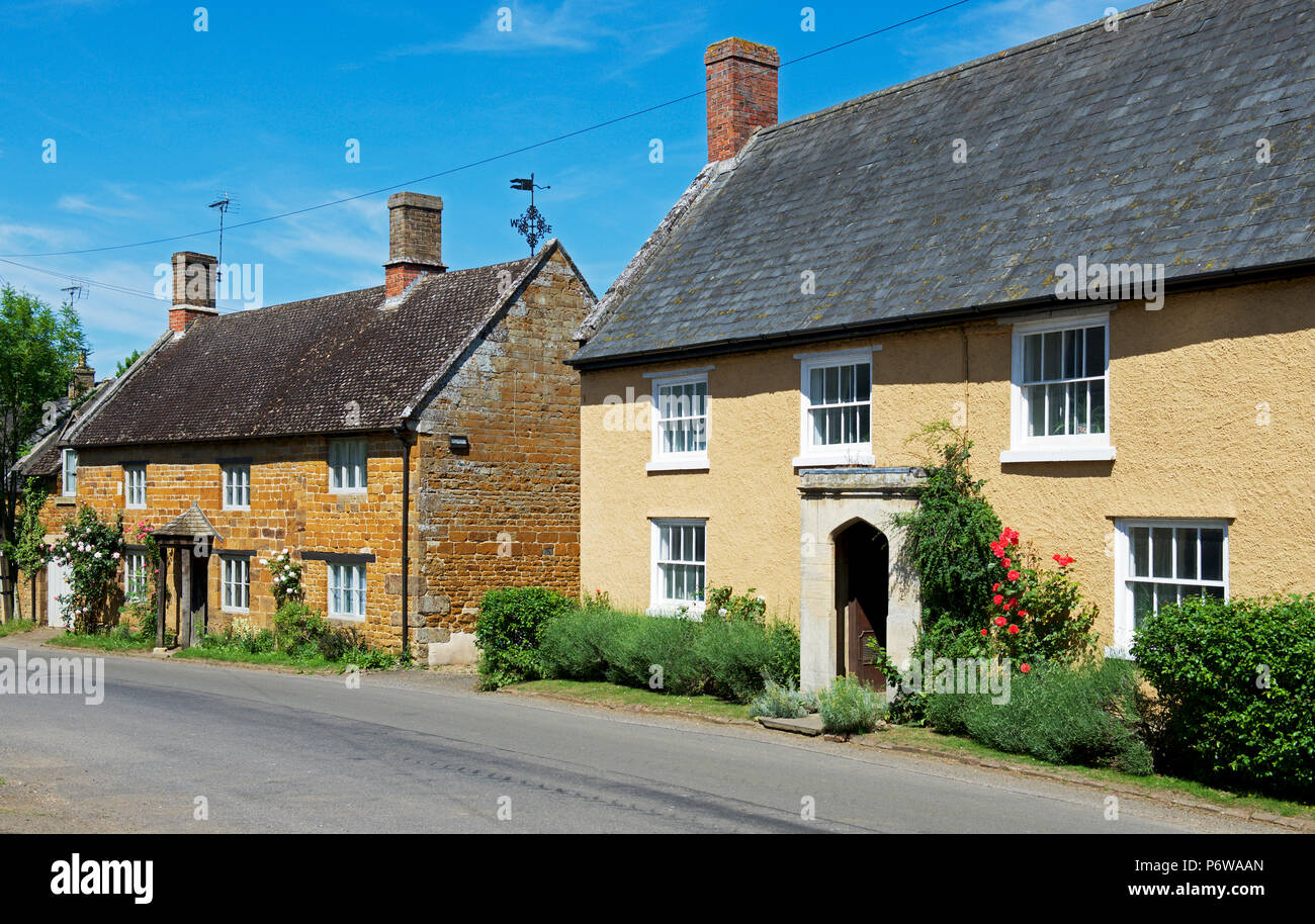 Cottages in Lyddington village, Rutland, England UK Stock Photo Alamy