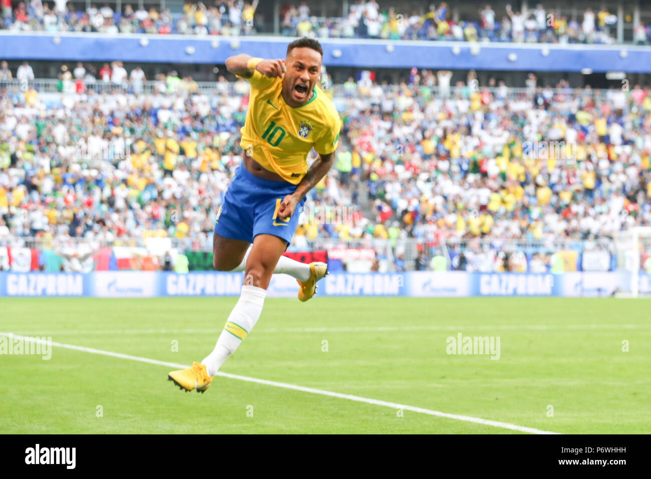 Samara, Russia. 2nd July, 2018. Neymar of Brazil during match against Mexico game valid for the eighth round of finals of the 2014 FIFA World Cup Russia at the Samara Arena in the city of Samara in Russia this Monday, 02.  Photo William Volcov Credit: Brazil Photo Press/Alamy Live News Stock Photo