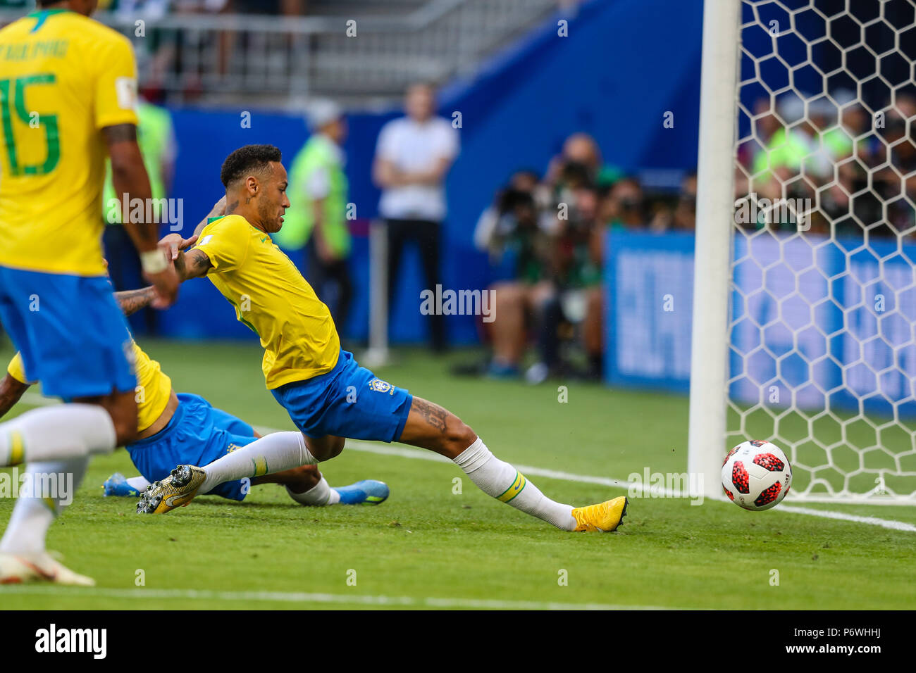 Samara, Russia. 2nd July, 2018. Neymar of Brazil during match against Mexico game valid for the eighth round of finals of the 2014 FIFA World Cup Russia at the Samara Arena in the city of Samara in Russia this Monday, 02.  Photo William Volcov Credit: Brazil Photo Press/Alamy Live News Stock Photo