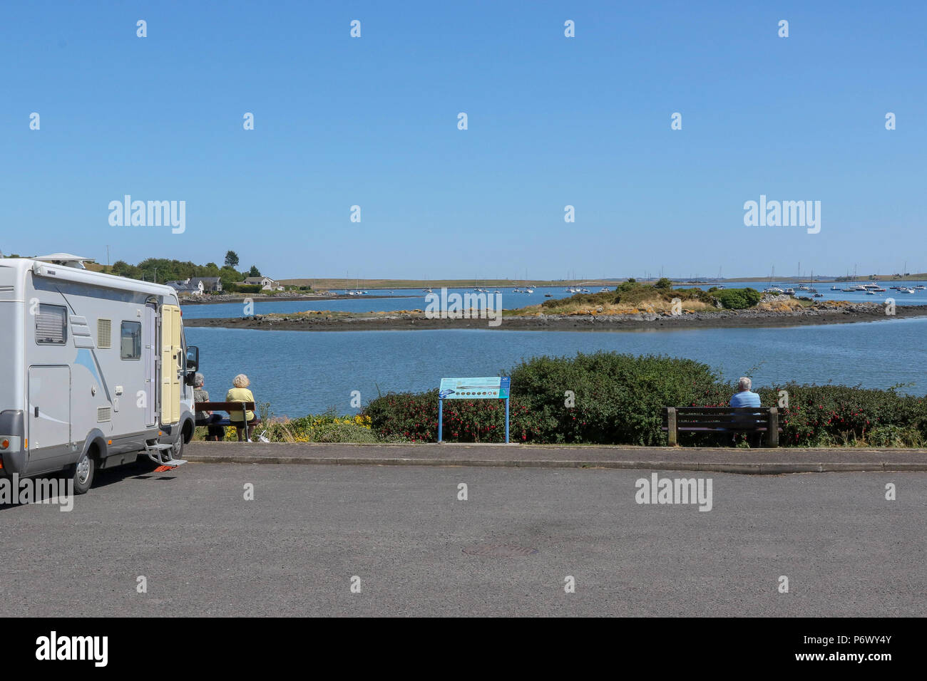 Strangford Lough, County Down, Northern Ireland. 03 July 2018. UK weather - another glorious warm day in the ongoing heatwave.Temperatures were once again in the low 20s with few clouds visible in the blue sky. A day for savouring the view over Strangford Lough at Whiterock, Killinchy. Credit: David Hunter/Alamy Live News. Stock Photo