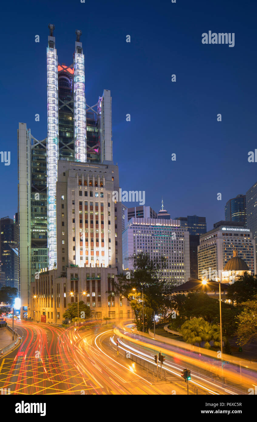 Hsbc hong kong building hi-res stock photography and images - Alamy