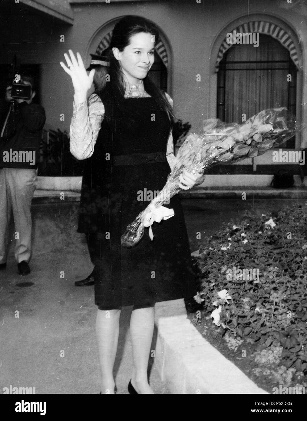 Geraldine chaplin hires stock photography and images Alamy