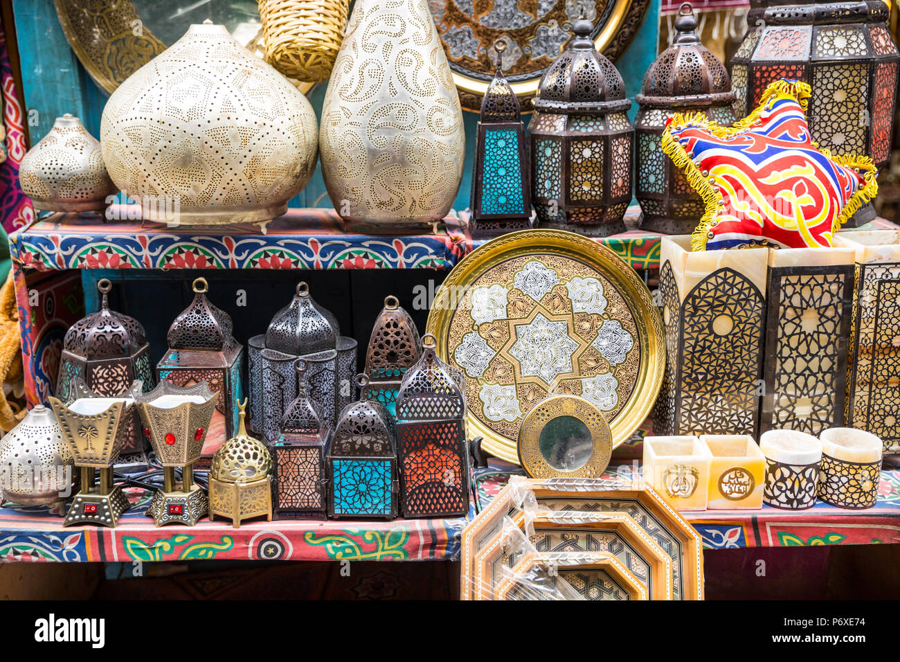 Khan el-Khalili bazaar (Souk), Cairo, Egypt Stock Photo
