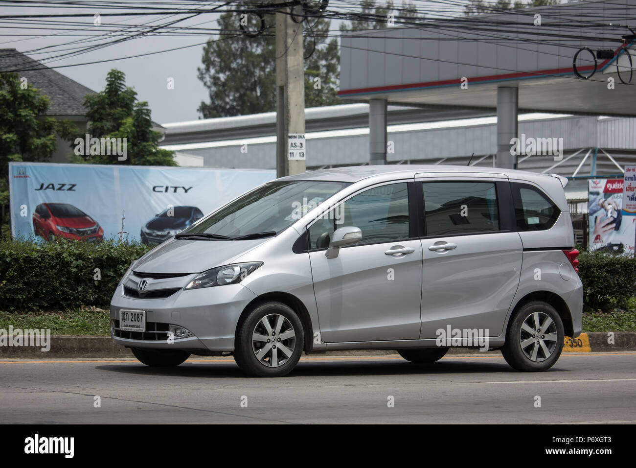 Honda Freed High Resolution Stock Photography and Images - Alamy