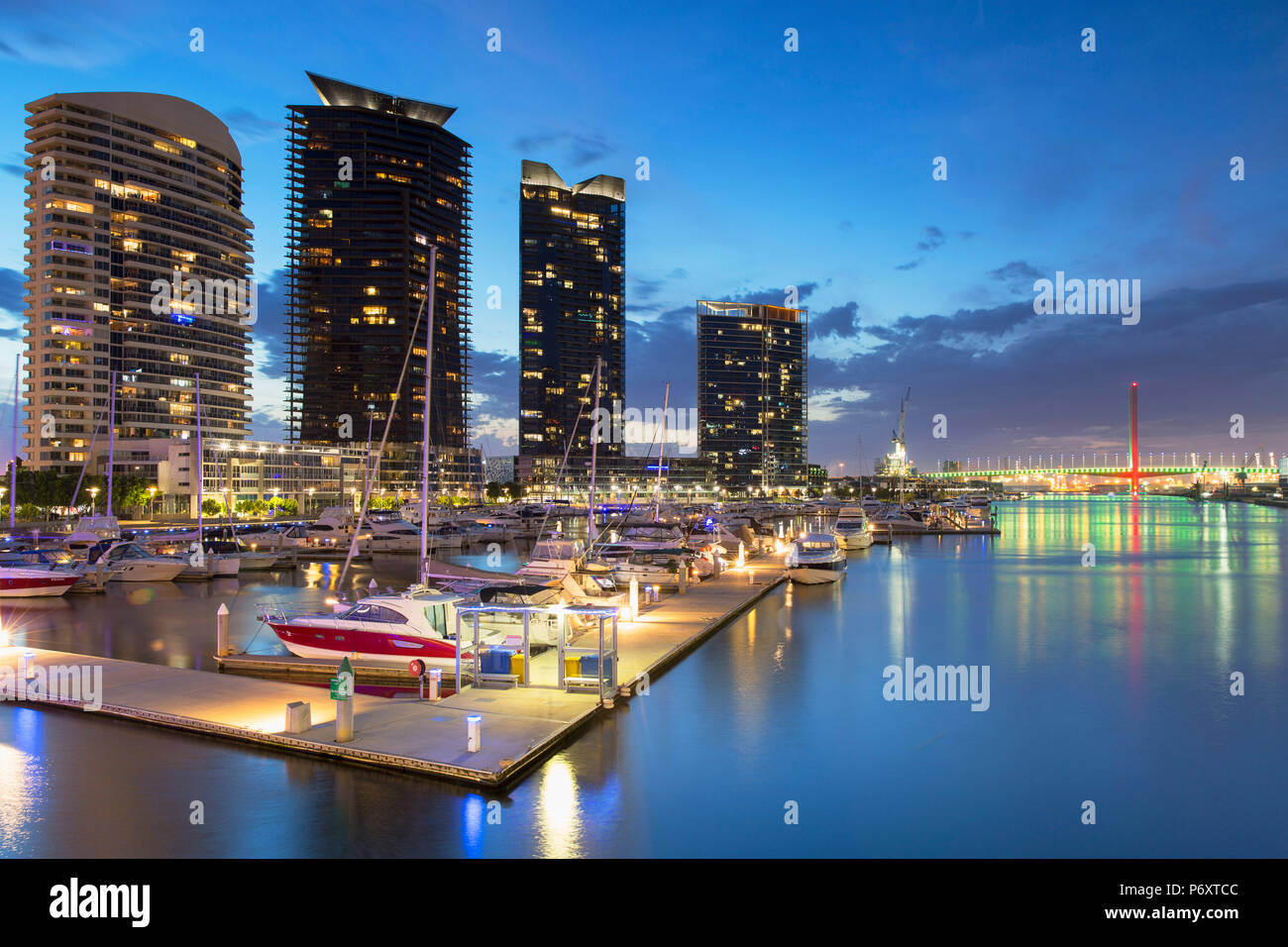 Yarra's Edge harbour at dusk, Melbourne, Victoria, Australia Stock Photo