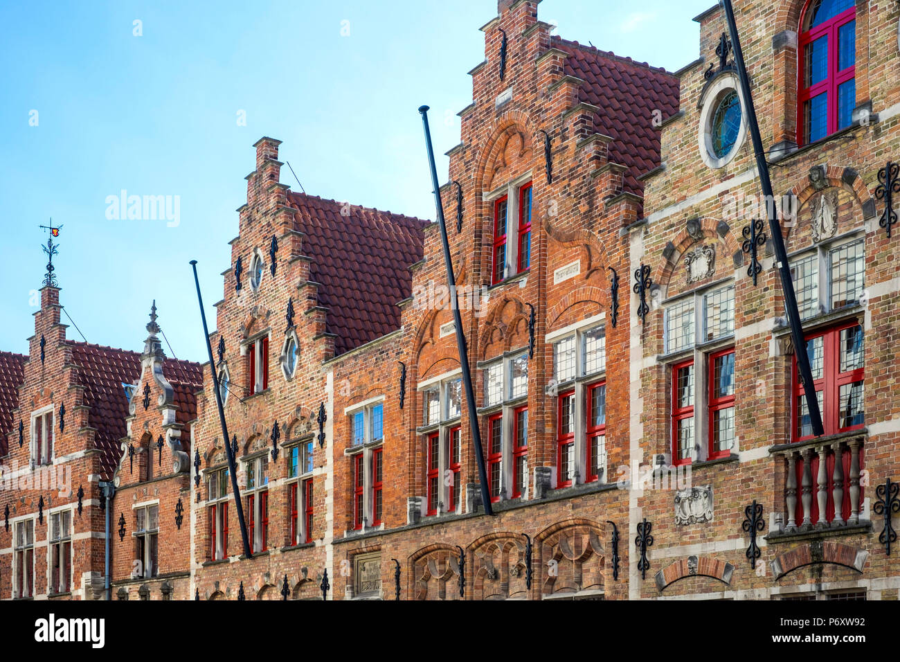 Belgium, West Flanders (Vlaanderen), Bruges (Brugge). Medieval guild houses on Oude Burg. Stock Photo